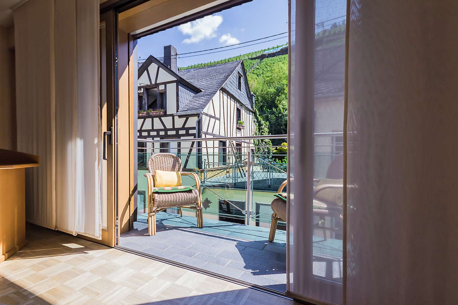 Hotel Zum grünen Kranz Zell Mosel Barrierefreies Doppelzimmer